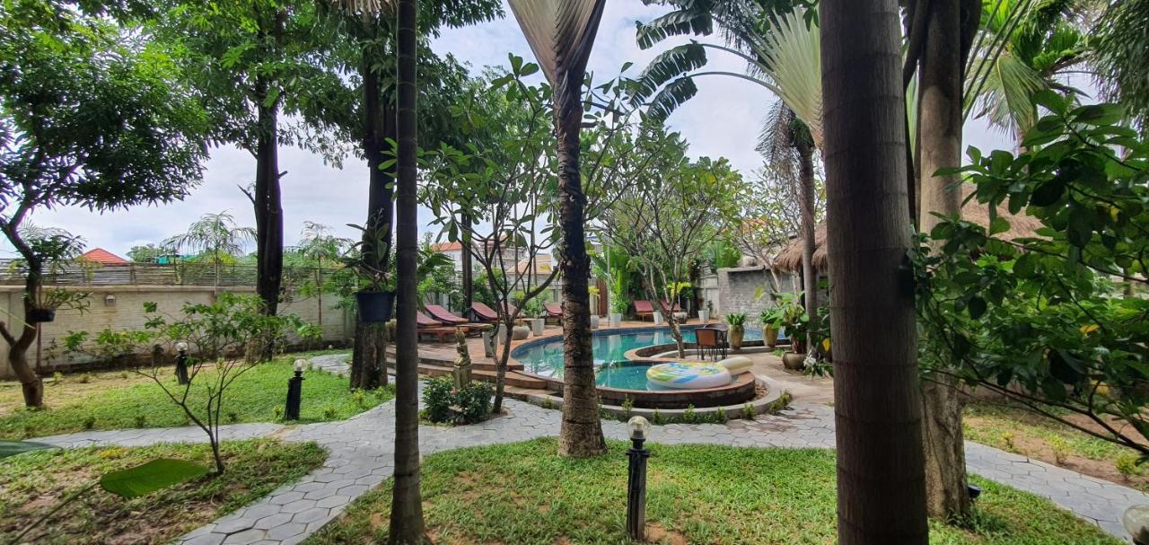 Hak Boutique Hotel Siem Reap Esterno foto