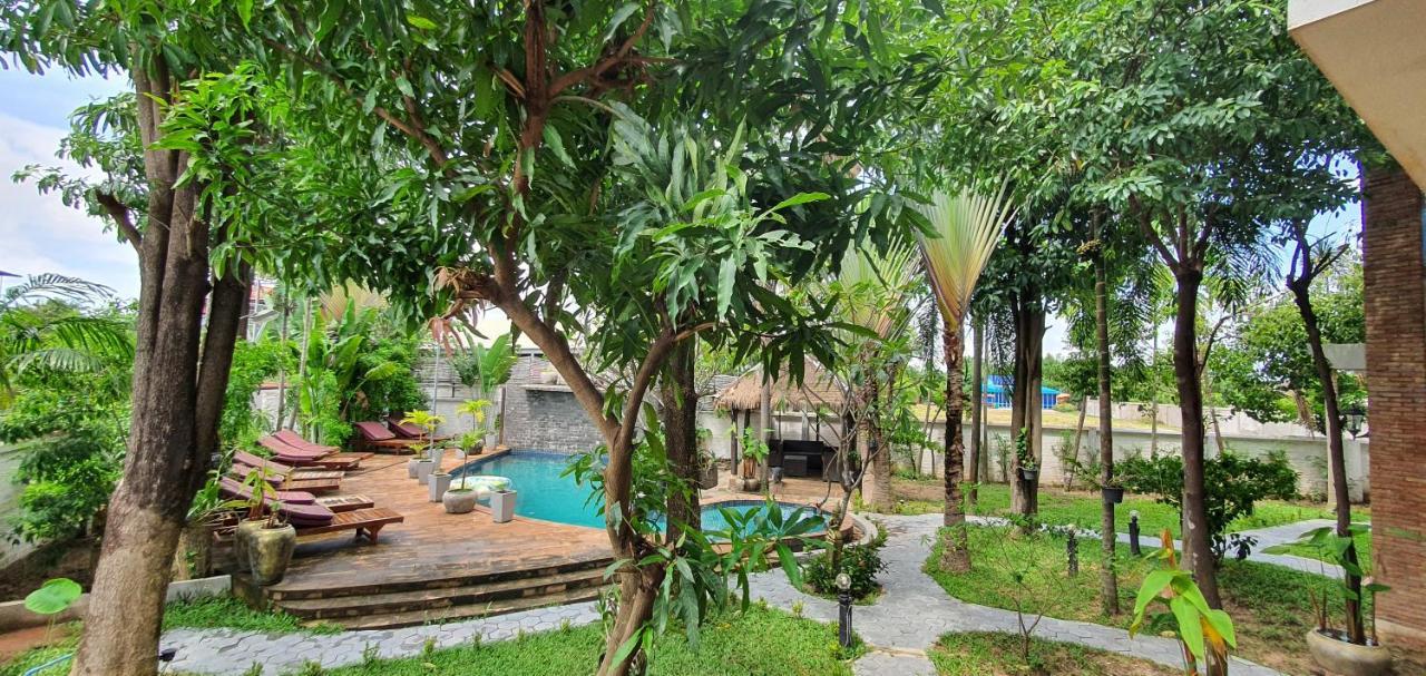 Hak Boutique Hotel Siem Reap Esterno foto